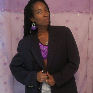 Jos. A. Bank wool blazer style 35900 in navy blue size 44.